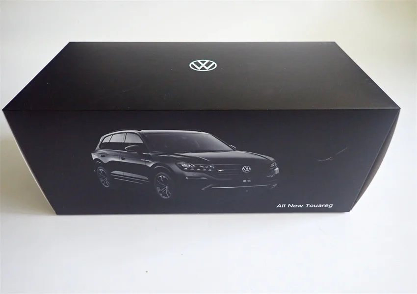 Volkswagen Touareg ミニカー Wiking製 $_57.JPG?set_id=880000500F