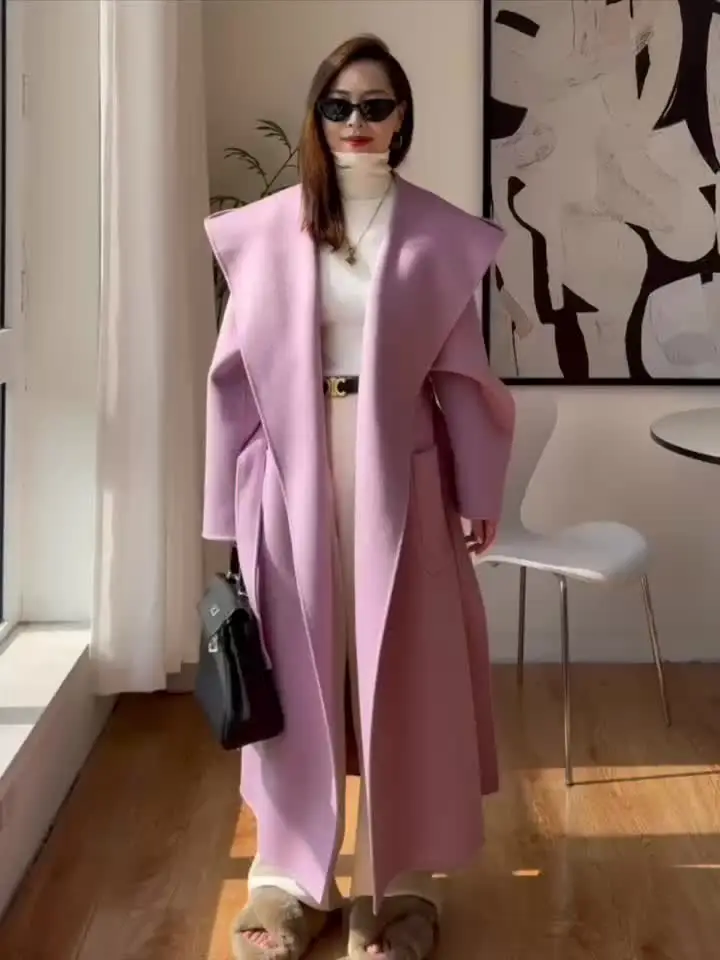 Женское длинное шерстяное пальто с капюшоном