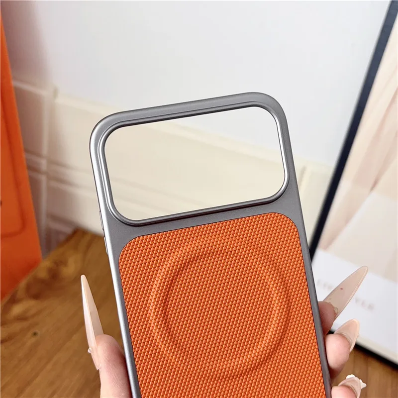 Magnetic Triangle Pattern PU Leather Ultra-Thin Protective Back Cover