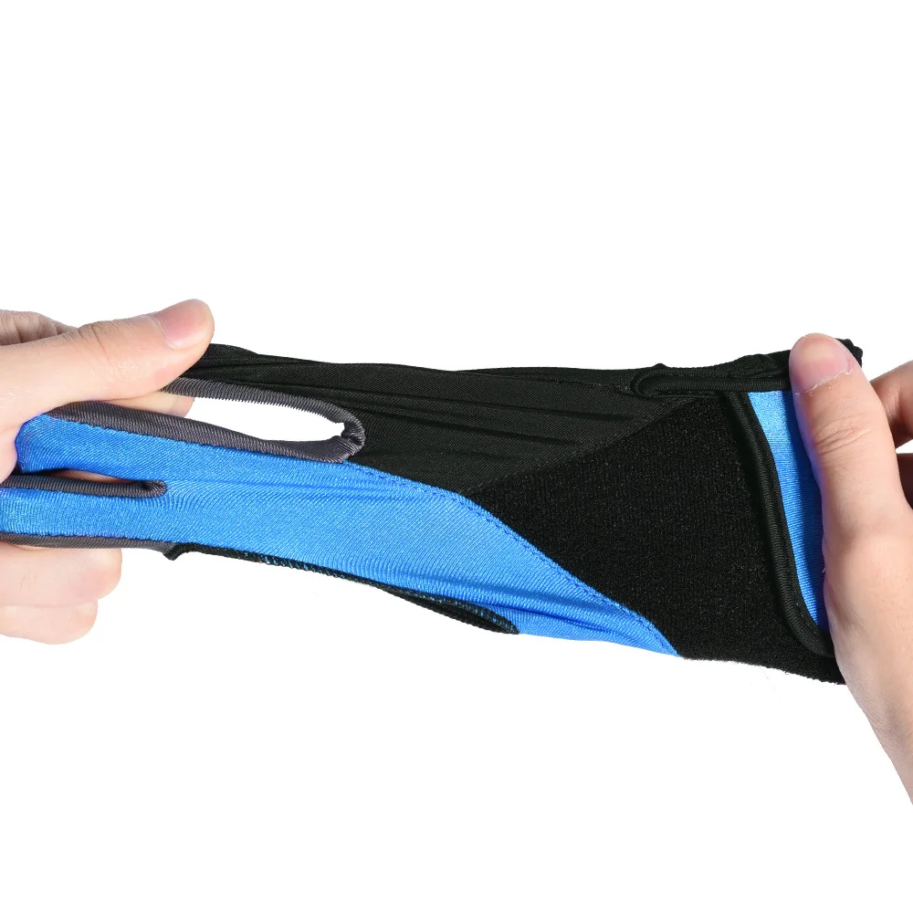 1Pcs Billiards Glove Three Fingered Fits Both Left and Right Hand Glove For Men Women Non Slip Elasticity Billiard Accessories
