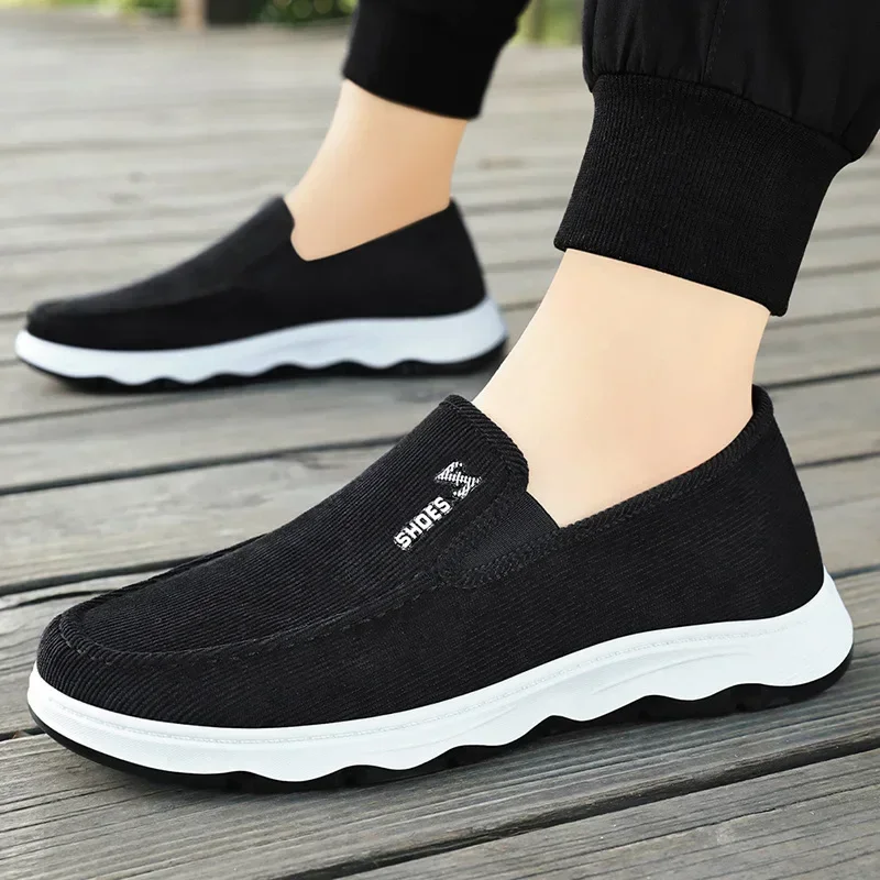 Men's Shoes Summer Breathable New Models The Elderly Men's Casual One-Pedal Wear Resistant Cloth Shoes 3