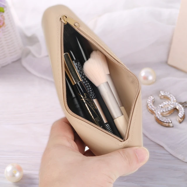 Silicone Makeup Brushes Holder Makeup Case Portable Cosmetics Face Brushes  Waterproof Organizer Bathing Pouch Travel Storage Bag - AliExpress