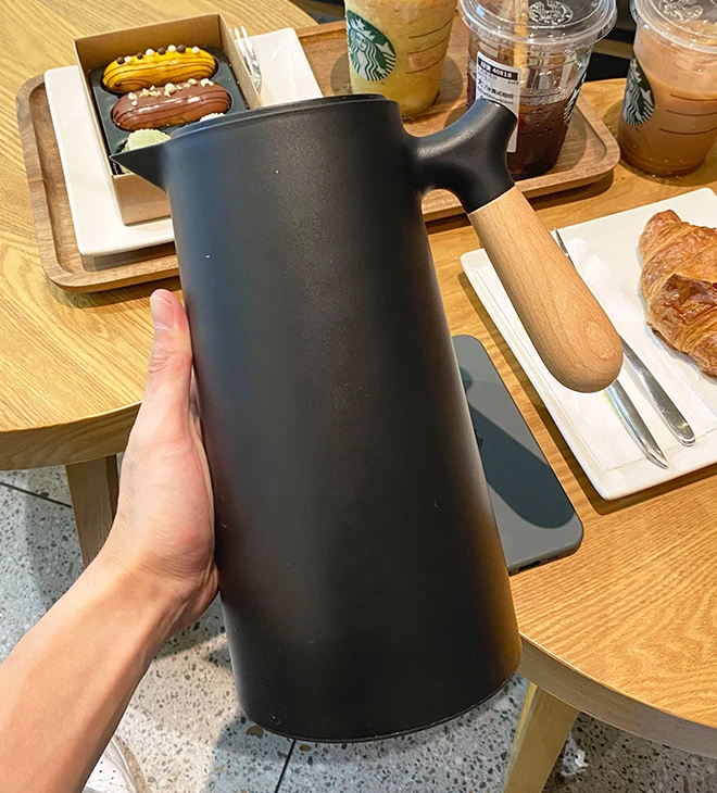 1000ml Insulation Kettle Hot Water Bottle With Handle Nordic Style