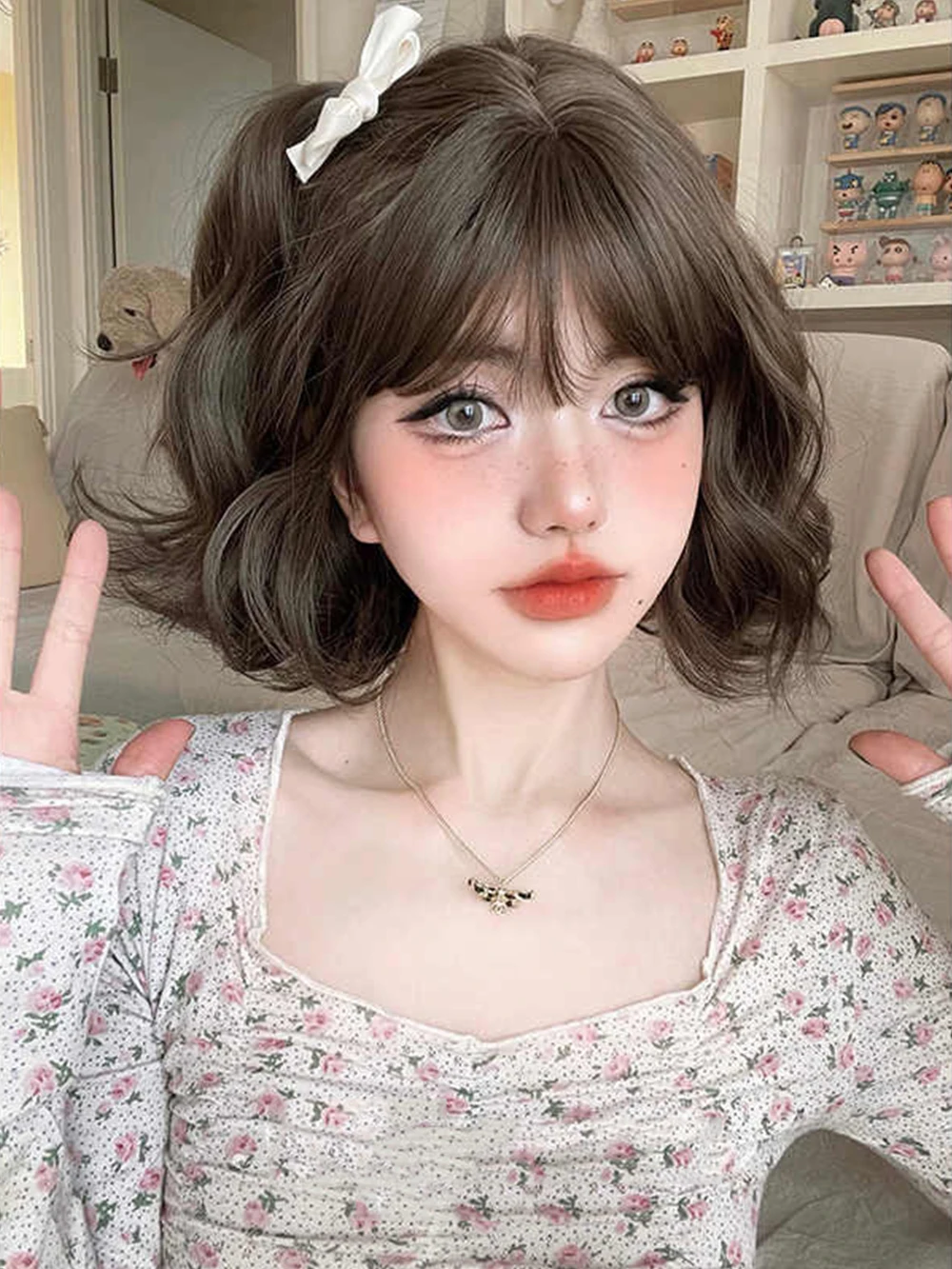 Black Synthetic Curly Bob Wig for Ladies