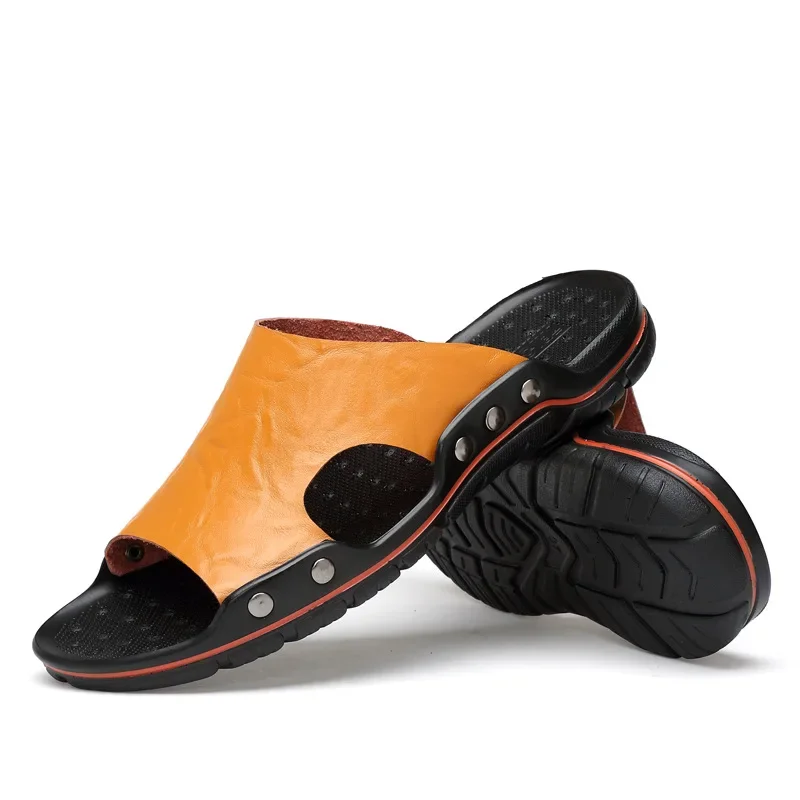 

2023 Summer Men Sandals Leather Quality Beach Slippers Casual Shoes Flat Outdoor Beach Shoes Big Size 38-48