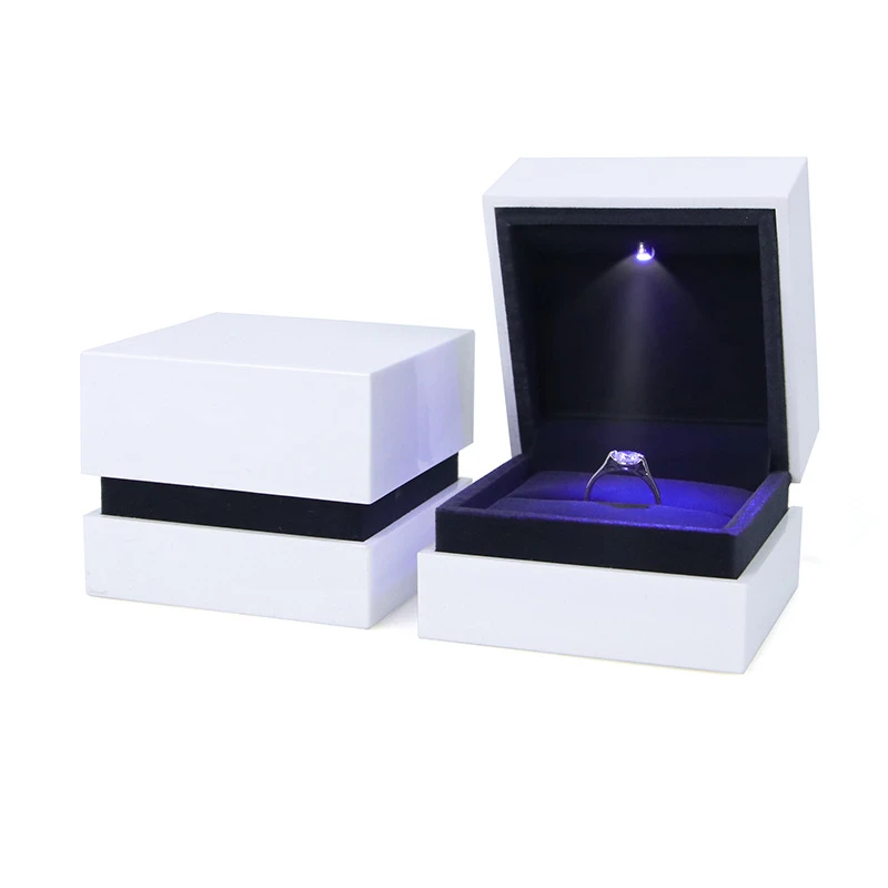 

LED Light Jewellery Case Necklace Pendant Proposal Diamond Ring Ornaments Valentine Gift Packaging Display Storage Box