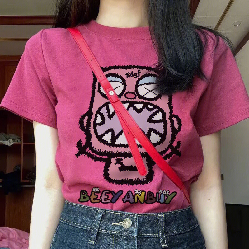 

2023 Summer New Round Neck Short Sleeve T-shirt Women's Fashion Cartoon Print Slim Fit Rose Red High Quality Top