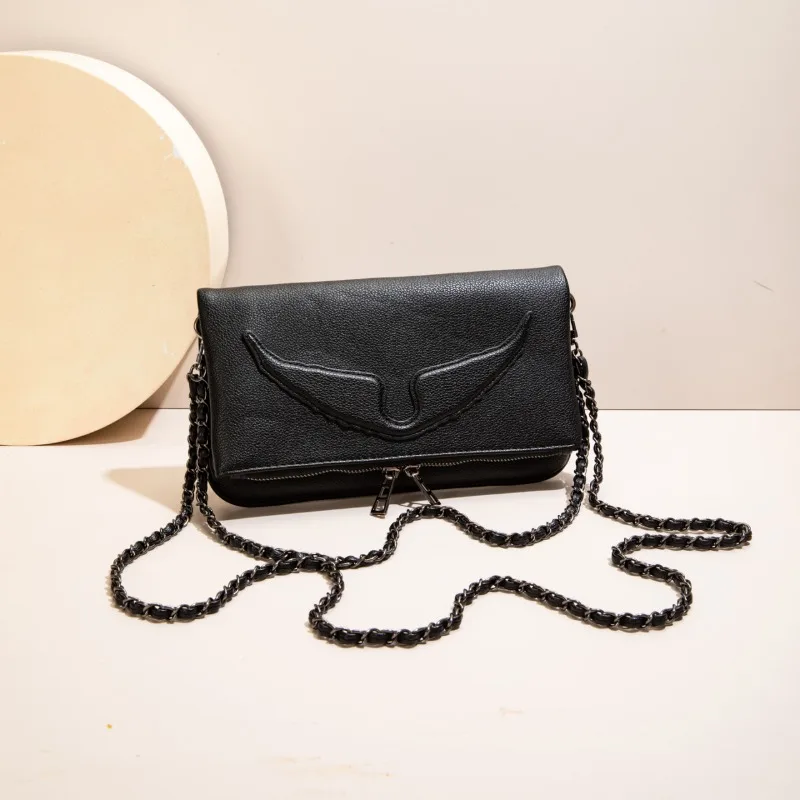 Borsa a tracolla elegante e alla moda, piccola borsa quadrata da viaggio, borsa a tracolla da donna di lusso con catena. - immagine 3