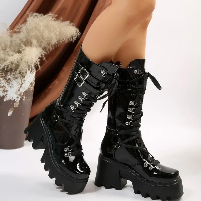 Winter 2024 New Women's Fashion Mid Tube Boots Lace Up High Platform Wedge Boots New Women's Fashion Solid Color Boots