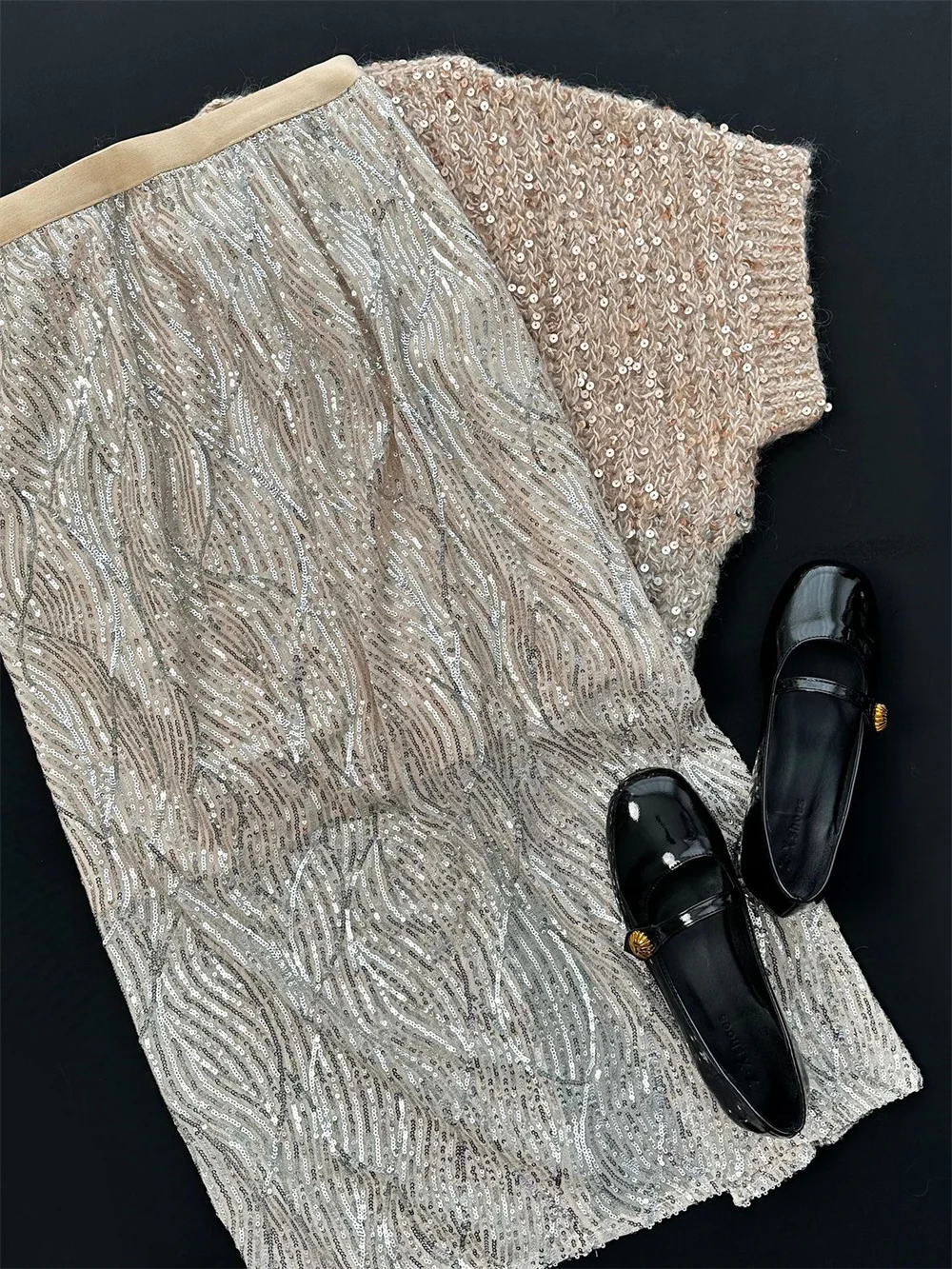 

Women's Line Sequin Decoration Shinny Skirt 2023 Summer New Ladies All-Match Elastic Waist A-Line High Chic Mid-Length Jupe