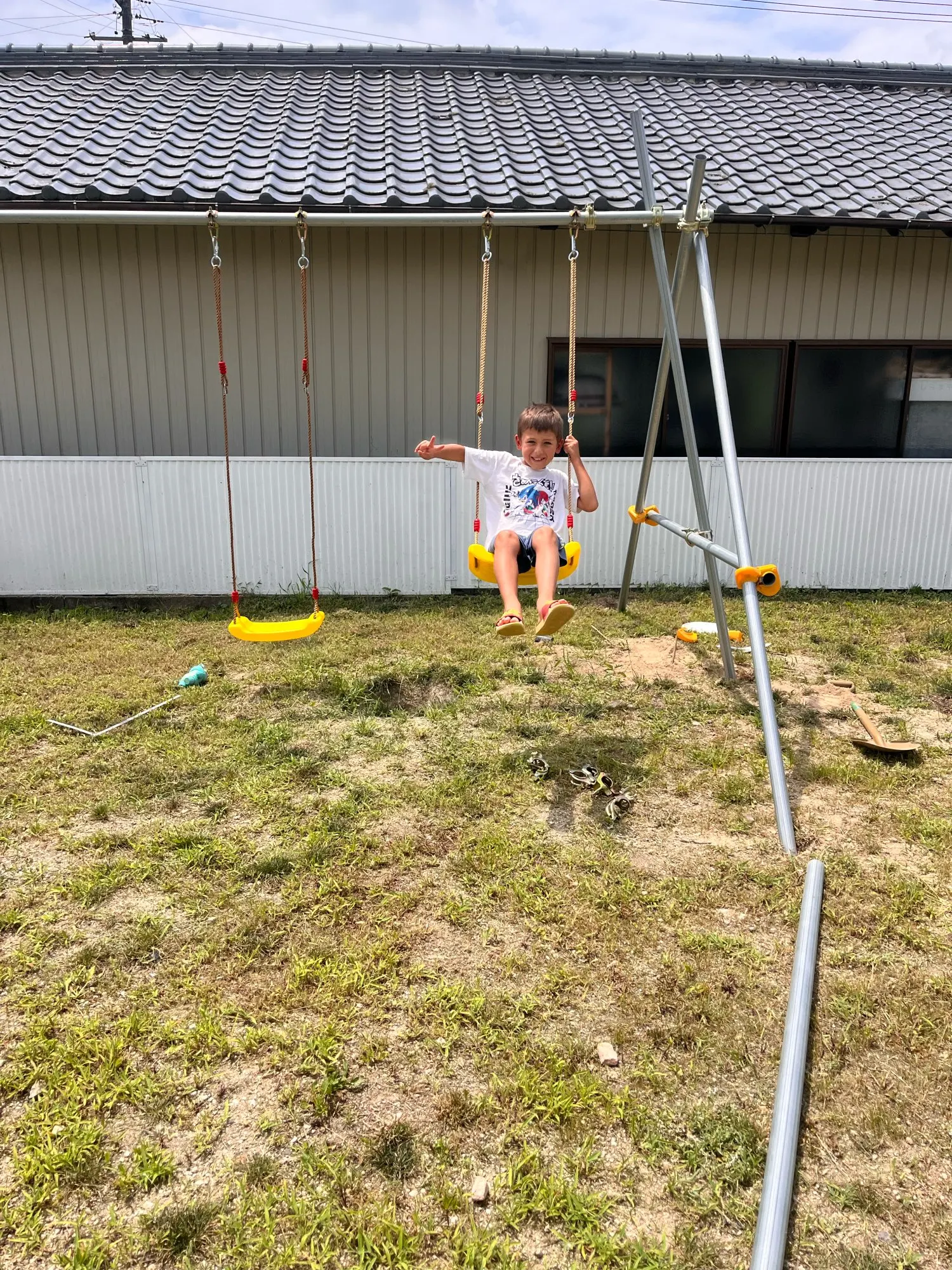 Kids Swing Flying Toy Garden Swing Kids Hanging Seat Toys with Height Adjustable Ropes photo review