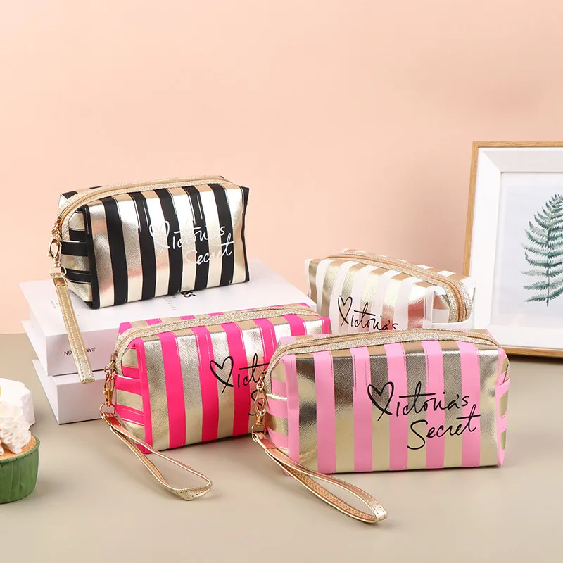 TIAASTAP Neceser De Viaje De 3 Piezas Para Mujer, Bolso De Aseo Acolchado Con Estampado De Flores, Juego De Neceser Grande Para Cosméticos, Neceser De Maquillaje Esthetic Para Niños Y Niñas, E-estilo