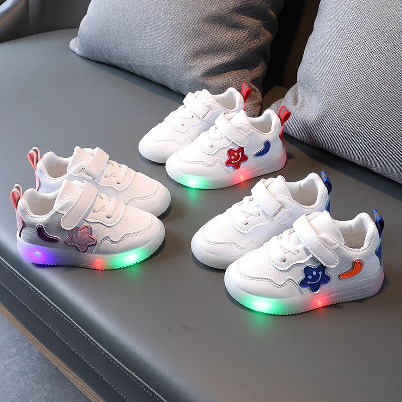 

Kids LED Light Casual Shoes Boys Cute Cartoon Glowing Sneakers Children Soft Bottom Anti Slip Sports Shoes Fashion Girls Shoes