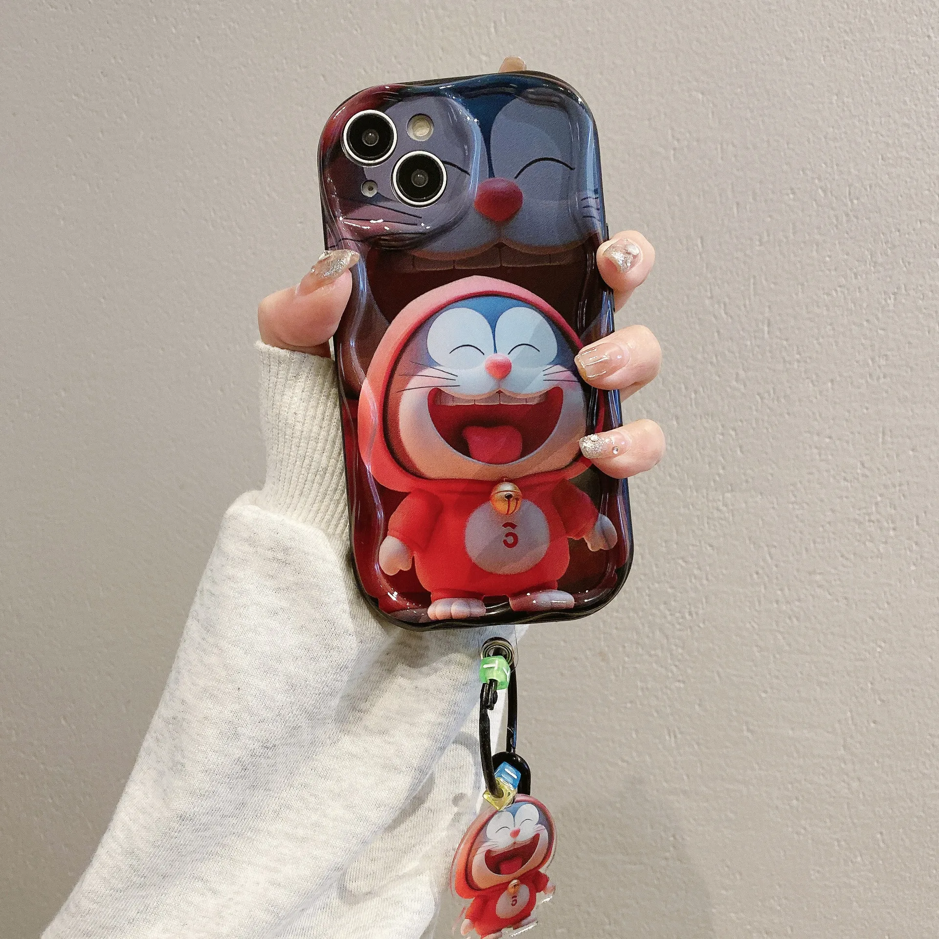 Doraemon Wave-Edge Soft Case – Cute 3D Pendant iPhone 13–15 Pro Max