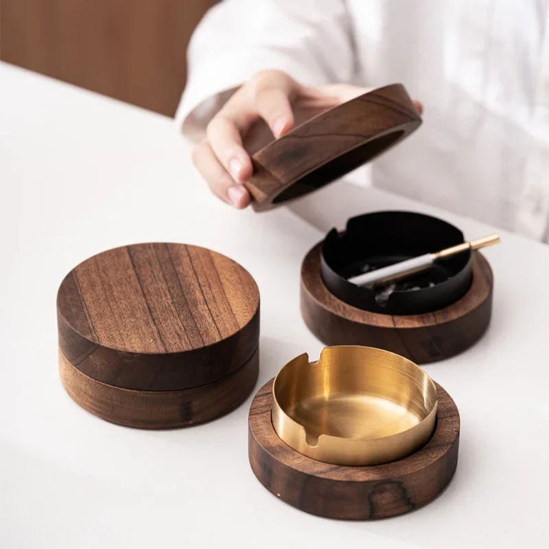 Wooden ashtray - Image 2