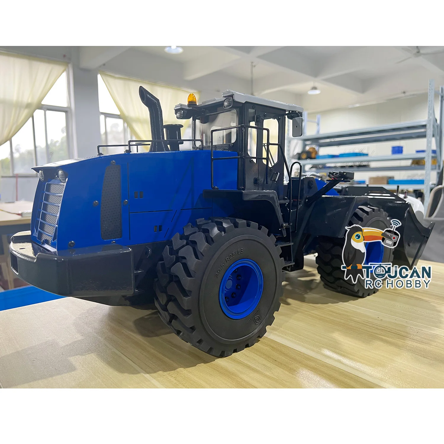XDRC Toucanhobby Painted Remote Control Dumper RC Hydraulic Articulated Truck 1/14 6X6 Car Model 5