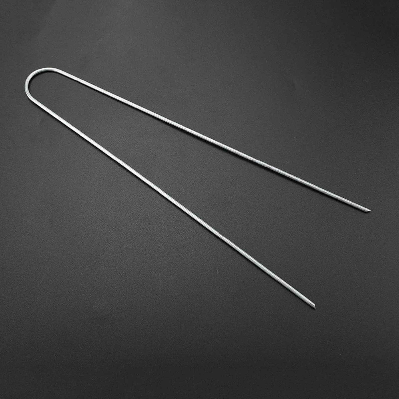 50Pcs Landscape Staple Steel Landscape U shaped Stakes Pins Staple Peg for Ground Garden Farm Grass Tent Fence Garden Stakes