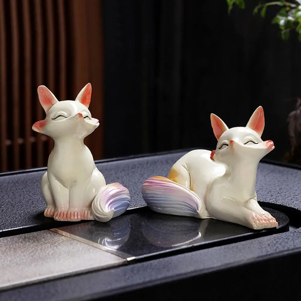 Teatable Teahouse Ornament Handcrafted Color Changing Fox Tea Pet for Good Luck Symbol Teahouse Ornament Resin Feng for Kungfu
