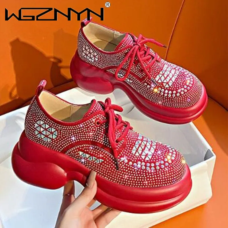 

Кроссовки женские блестящие на платформе, модная повседневная обувь со стразами, на шнуровке, весна 2023