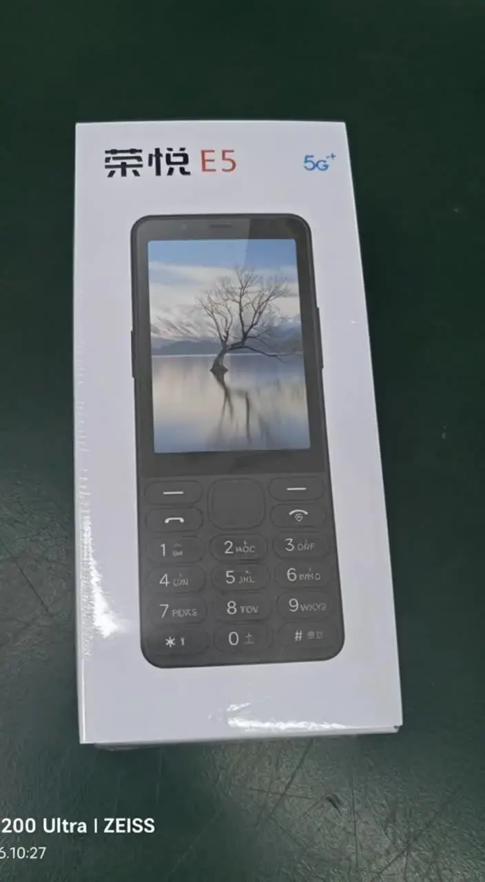 Rongyue 5G SmartPhone 2GB+32GB 3.5 Inch Touch Screen Push Button
