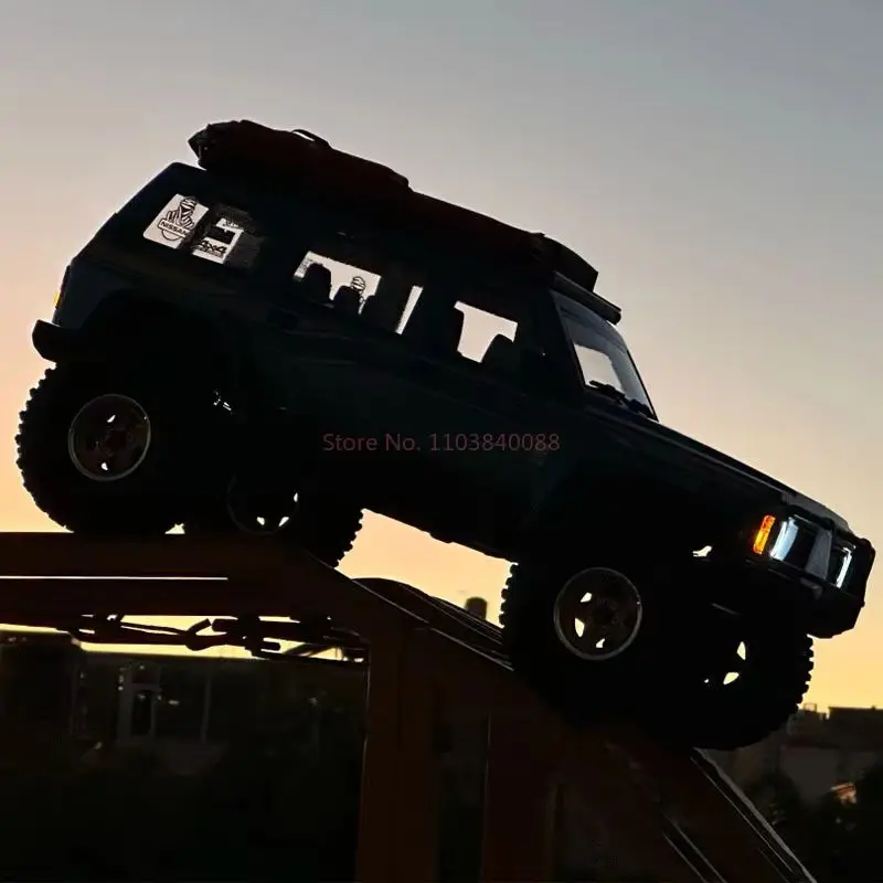 New In Stock Yikong 1/10 Simulation Tule Remote Control Car 4WD Dual Speed Climbing Vehicle Off Road Vehicle Model Toy Gifts 5