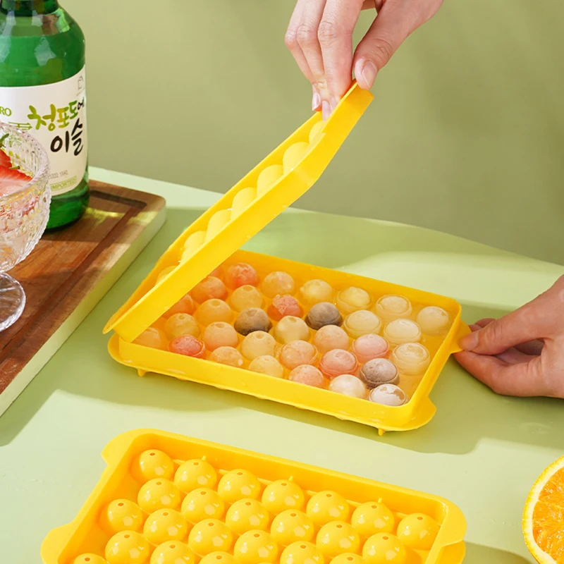 1Pc 33 Hole Round Ice Cube Tray Household Plastic Ice Mol Spherical DIY Moulds Ball Maker Kitchen Tools