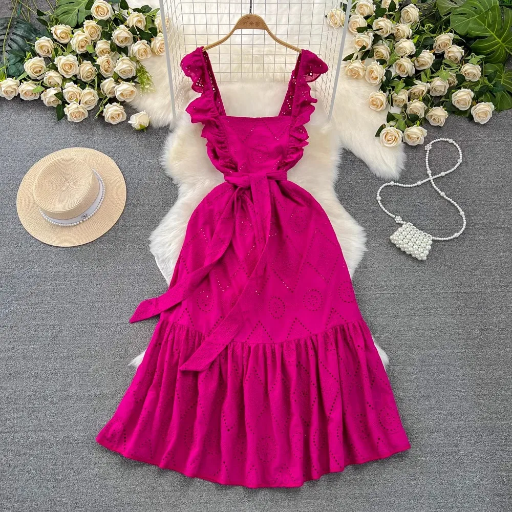 

Floral Embroidery Rose Red Women Dresses Summer Holiday Sleeveless Dress Bodycon Runway Design Evening Party Clothing Hollow