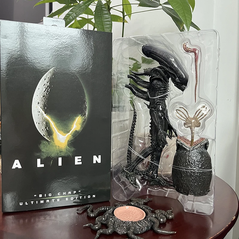 Figurine Alien Big Chap 40e Anniversaire - Ultimate Edition NECA 22cm