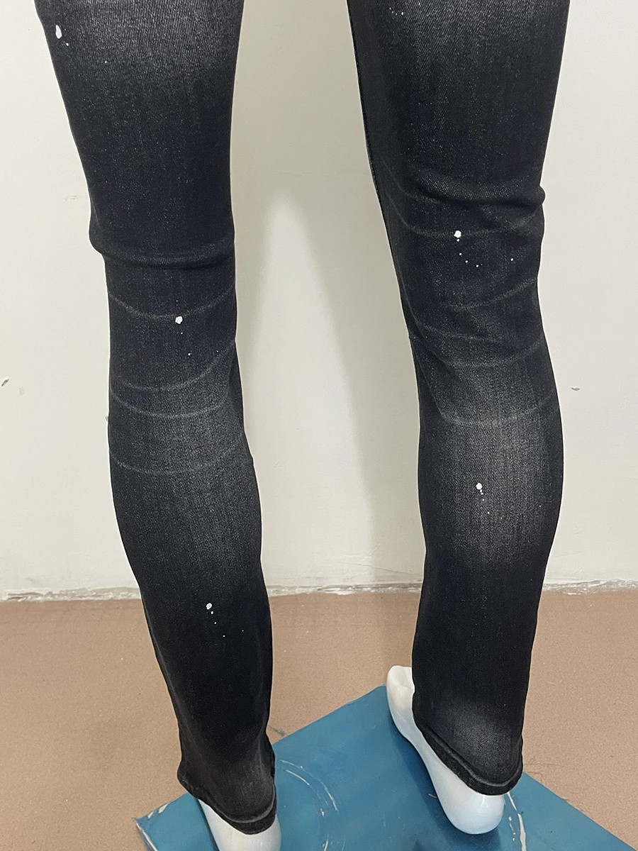 Рисунок 6 - Мужские прямые джинсы D2