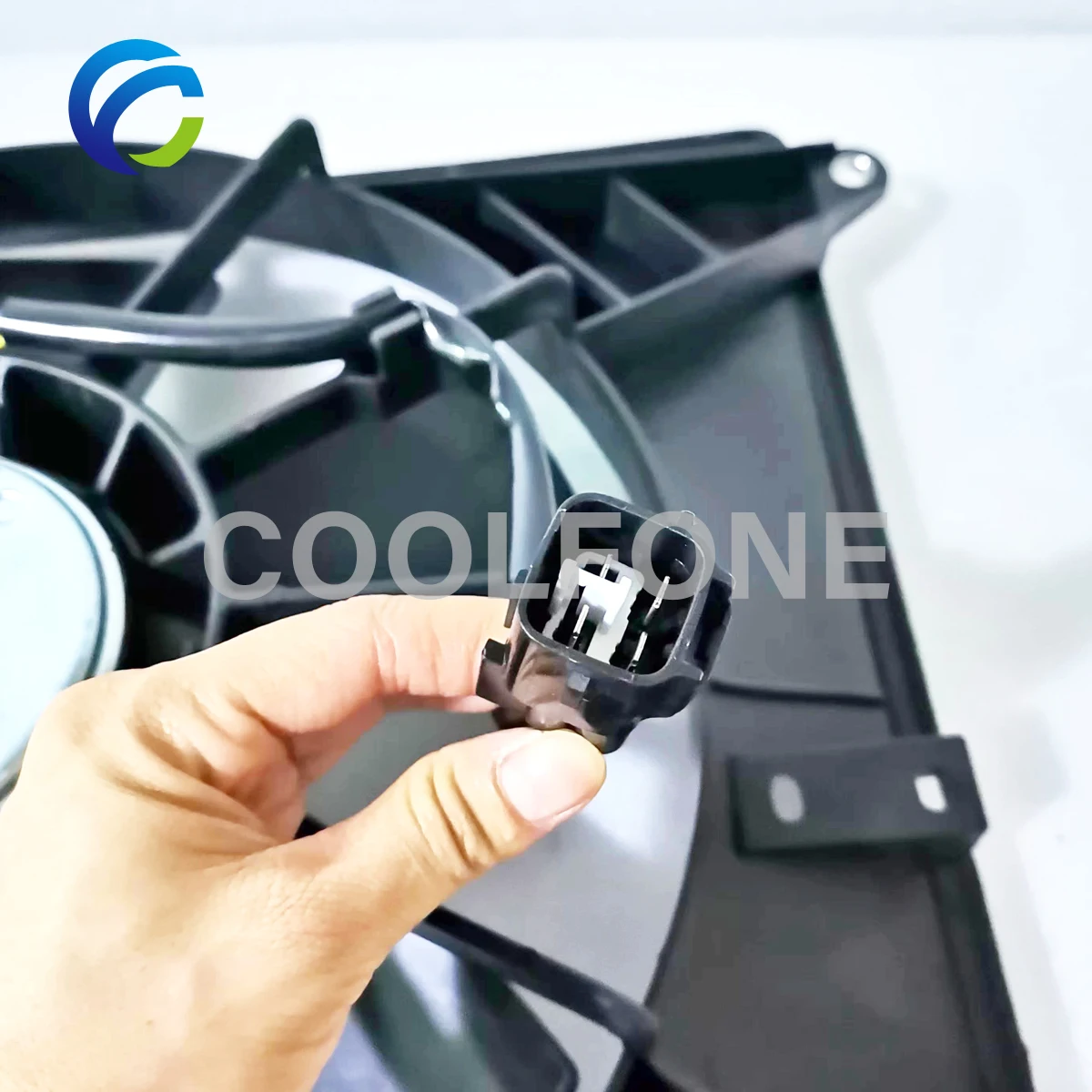 Electric Cooling Radiator Fan Assembly for SUZUKI CARRY APV 1.6L 1710061J10 17120-61J10 jk122750-97303d