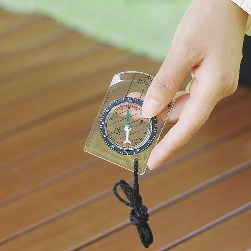 야생 생존 야외 장비 전문 다기능 나침반 북쪽 나침반 지도 체중계 눈금자 나침반