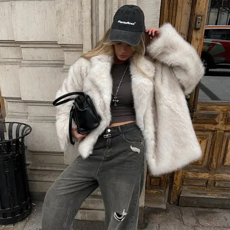 New Street Style Long Plush Coat Women With Thick Warm Cold Autumn Winter Faux Fur Coat High-Quality Fluffy Dyed Fox Fur Jacket 4