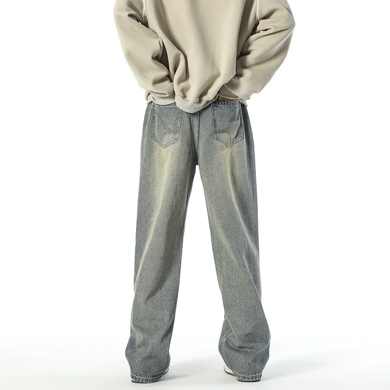Рисунок 3 - Прямые мешковатые джинсы для мужчин