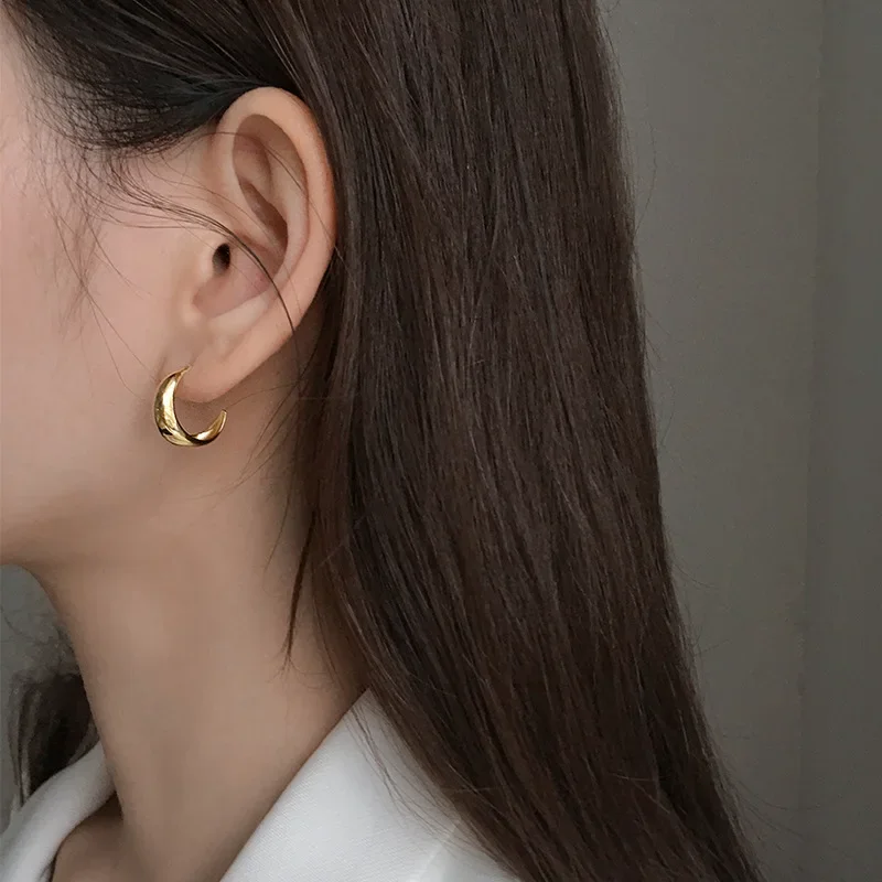 Vintage 18K Gold Plated C Shape Women's Earrings Sleek PVD Stainless Stee Metal Minimalist Ear Hoops Autumn Winter Jewelry Gifts