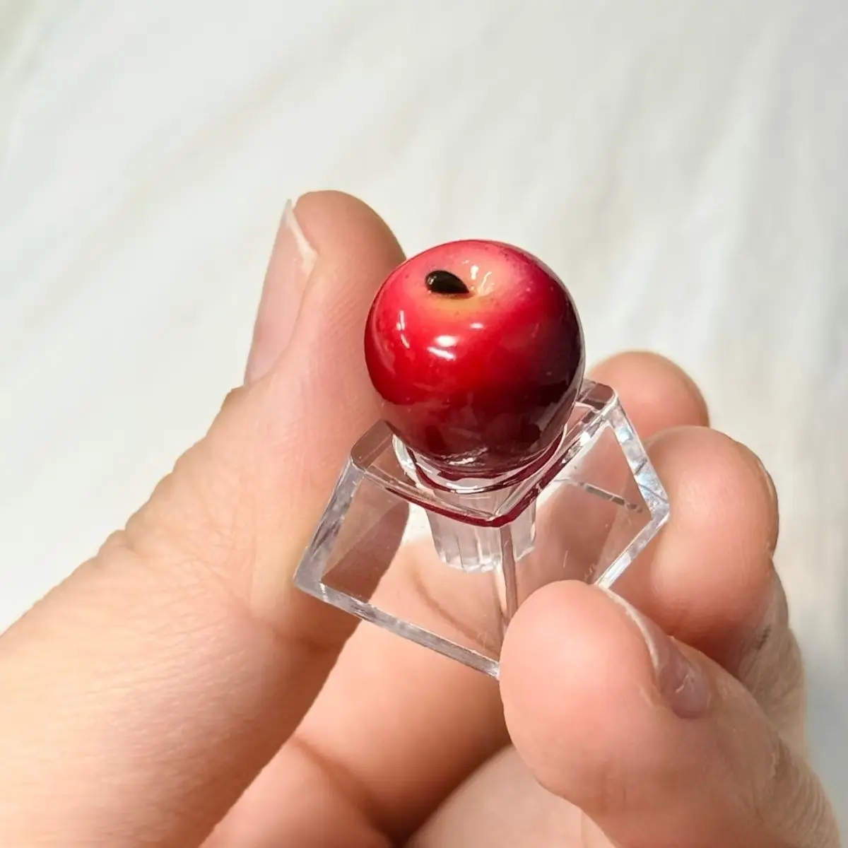 Adorable Fruit ESC Keycaps - Transparent Kawaii Desk Decor Gift