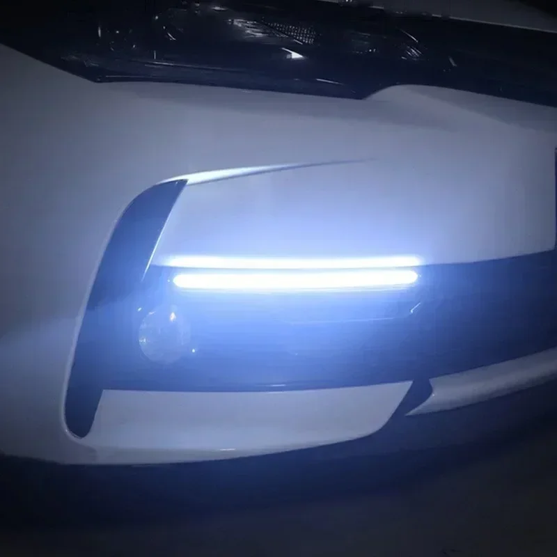 Luci di marcia diurna a LED per auto Flusso sequenziale impermeabile Indicatore di direzione Luce DRL Faro per auto (Luce bianca/ambra/RGB) - immagine 5