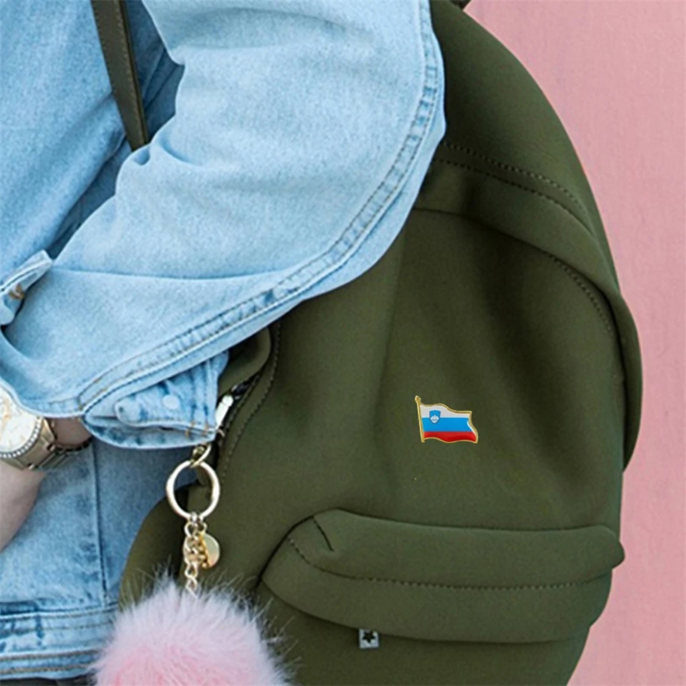 Slovenia National Flag Lapel Badge Waving Flag Badge Jewelry Pin Brooch Wear On Suits & Bag Backpack Accessories