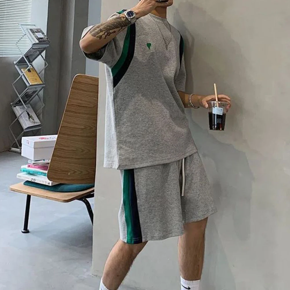 2024 New Summer Men's Suit Korean High Street Fashion Short Sleeve Shorts Print Outdoor Sports T Shirt For Men Shorts