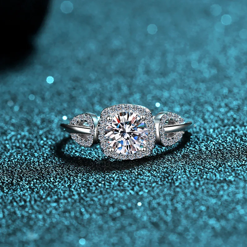 0.8 Carat Moissanite Ring S925 Sterling Silver Ring Leaf Shape Plated With Pt950 For Women Anniversary Gift With GRA Testimonial