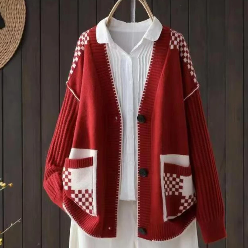 New Autumn and Winter Cardigan Women's Long-sleeved V-neck Sweater Retro Contrasting Color Single-breasted with Pocket Knitwear