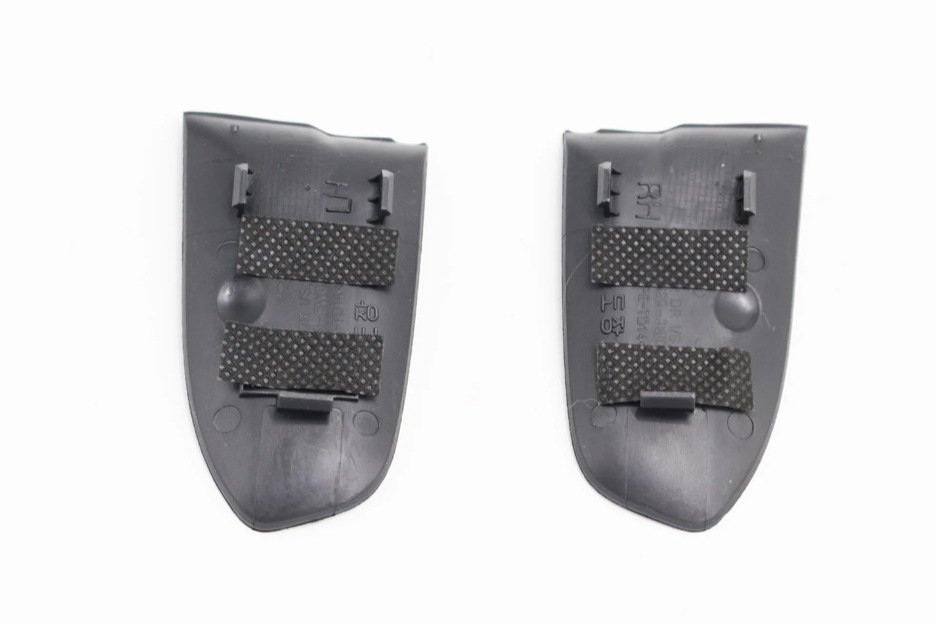 2Pcs Door inner handle plug cover door inner handle screw plug cover 826193W010 826293W010 For KIA sportage SPORTAGE