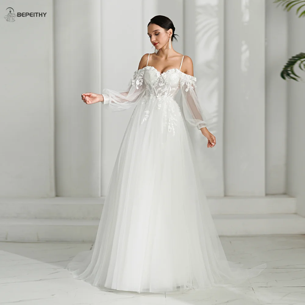 BEPEITHY 연인 A 라인 아이보리 웨딩 드레스, 2024 용수철 여성 긴 소매 해변 신부 보호 신부 가운, 3D 꽃 