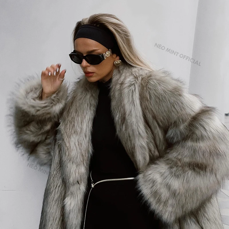 Neo Mint Luxury Mob Wife Aesthetic Long Faux Fur Coat Women Winter 2024 Fluffy Gradient Fox Fur Jacket Female Furry Overcoat 3