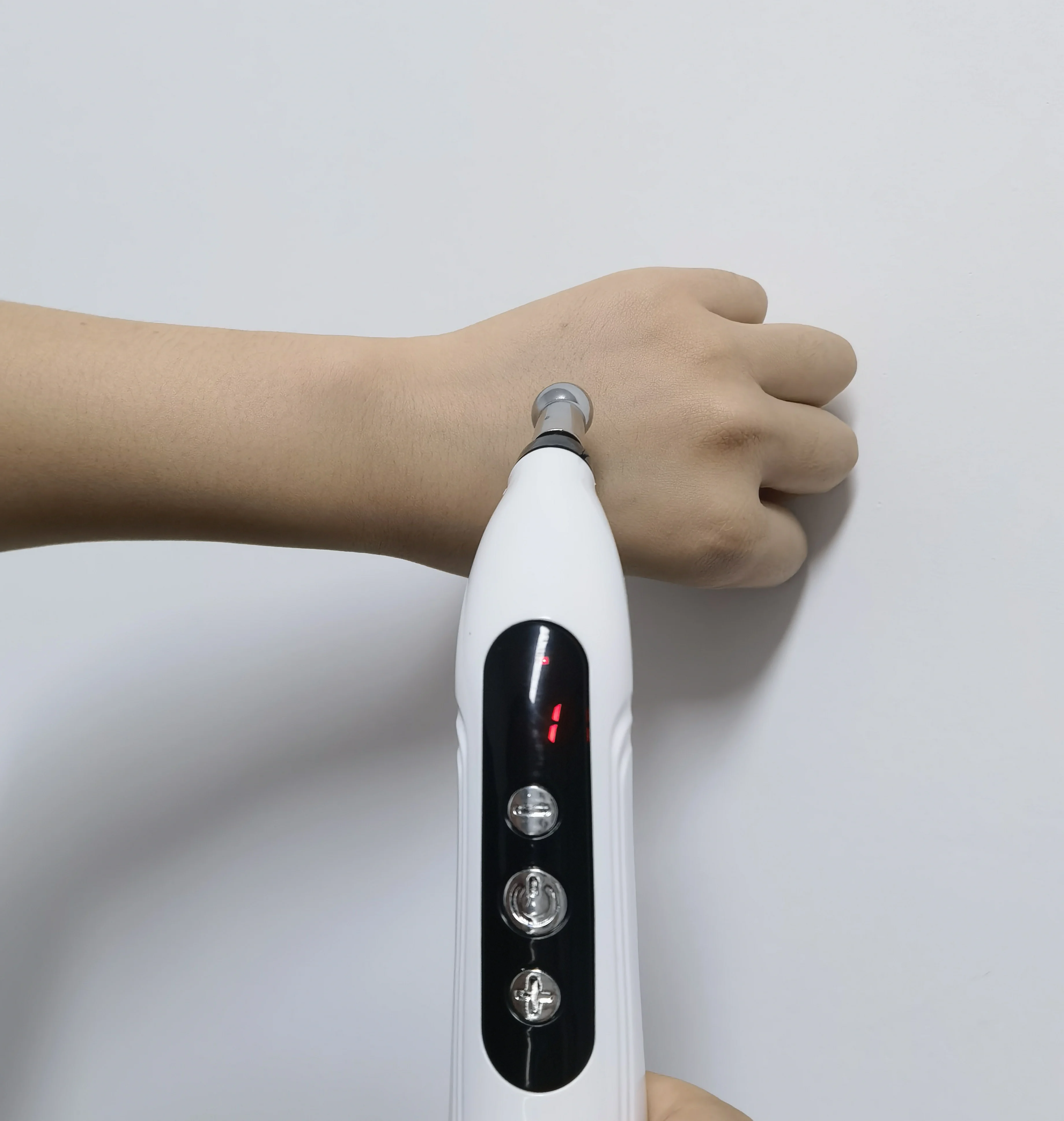 

USB Rechargeable Meridian Energy Pen Electronic Acupuncture Pen Electric Meridians Laser Therapy Heal Massage Pen Relief Pain
