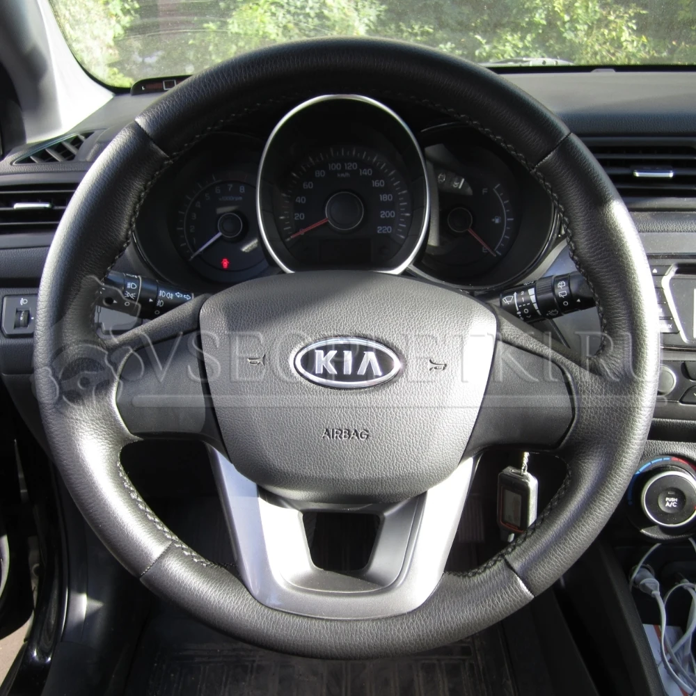 Оплетка на руль&quotKia Rio&quot (Киа Рио) для резинового (полиуретанового) руля - черная