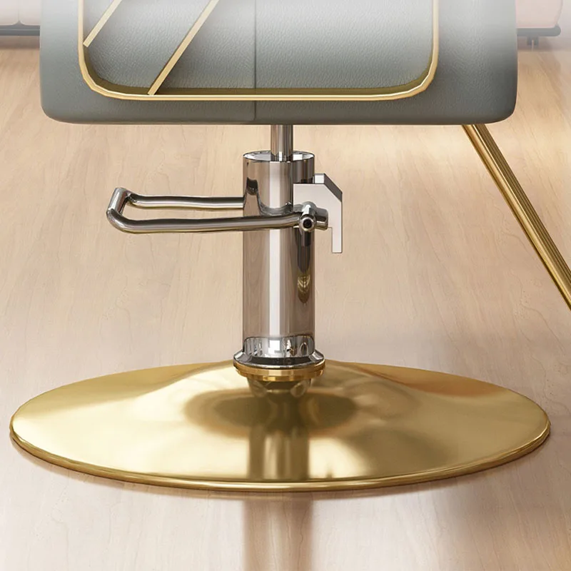 Рисунок 6 - Парикмахерские кресла для парикмахера