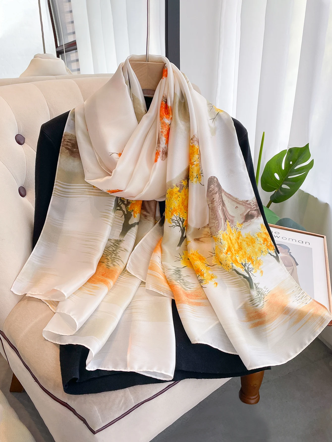 180*90cm Luxury Brand Women Summer Silk Scarves Shawl Lady Wrap Soft Female Europe Designer Beach Bandanna 2024 New 2