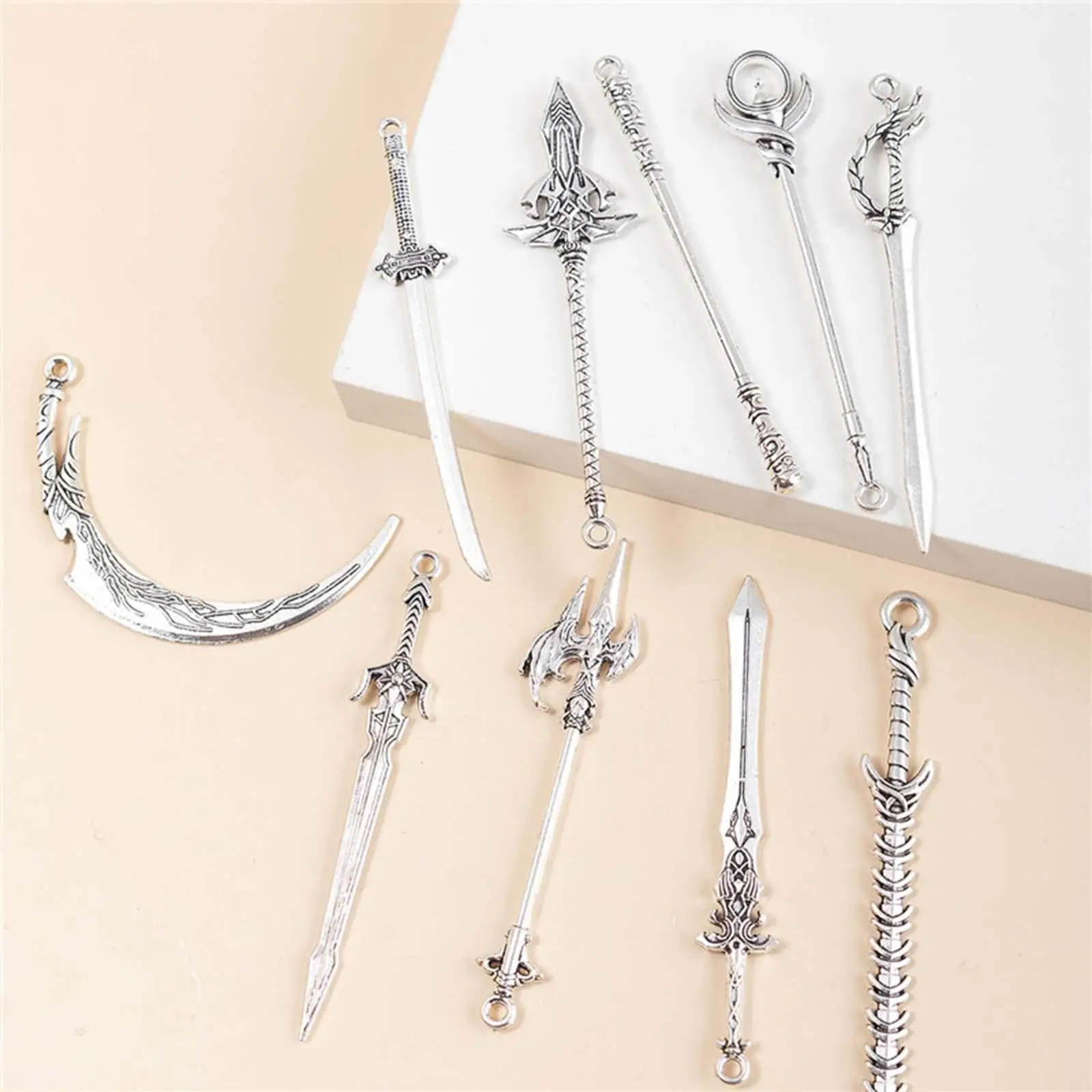 10Pcs Key Chain Toy Action Figures Cosplay Toy Novelty Antique Sword Retro Long Sword for Club Home School Household Children