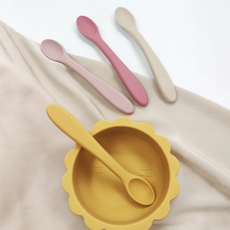 Custom BPA free Food Grade Baby First Stage Soft Feeding Tipped Toddler Utensils Set Silicone Baby Spoon 2