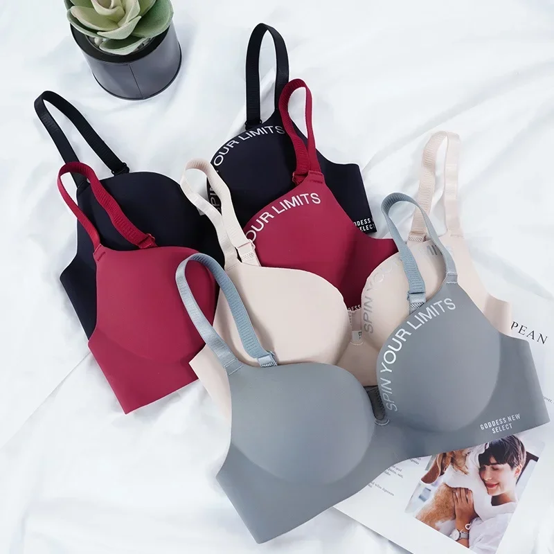 Women Seamless Bra Sexy Push Up Bralette Underwear Wireless Female Lingerie Fashion Letter Pattern Bras Three Quarters(3/4 Cup) 1